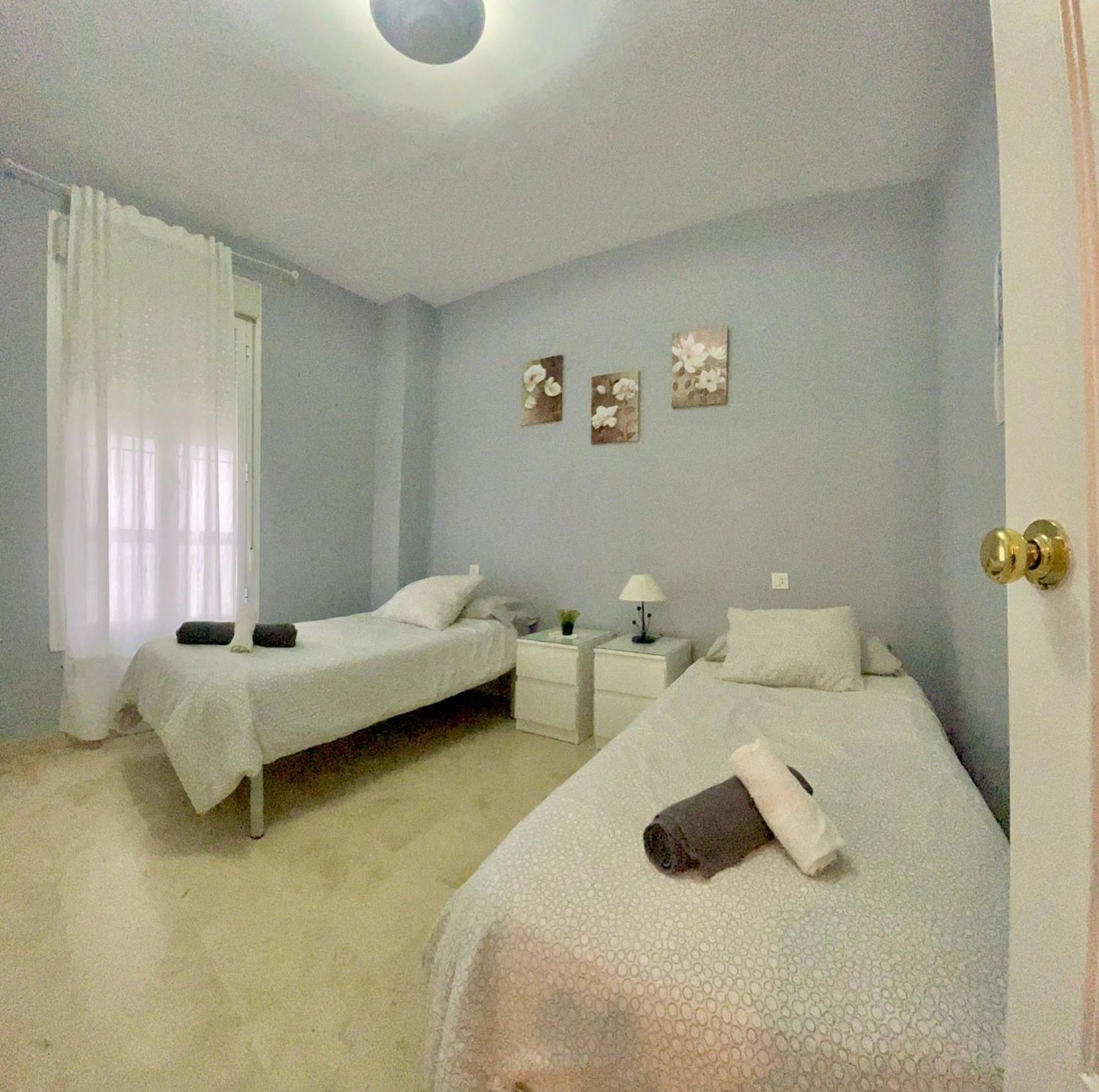 Apartamento Entero En Los Jardines De Murillo Севилья Экстерьер фото